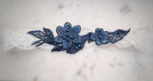 Navy blue and white garter set