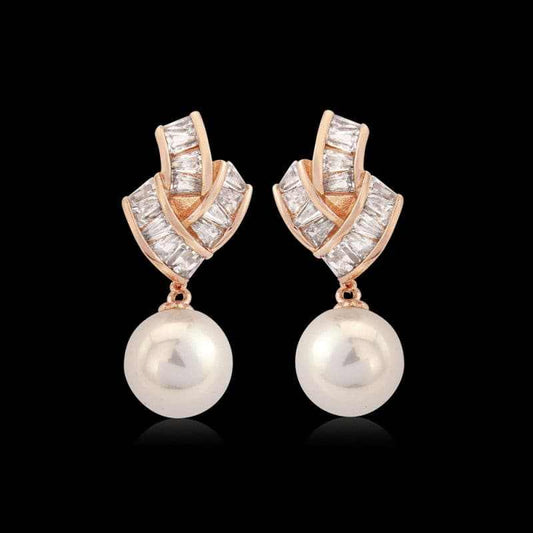 E1563 Smooches Bridal