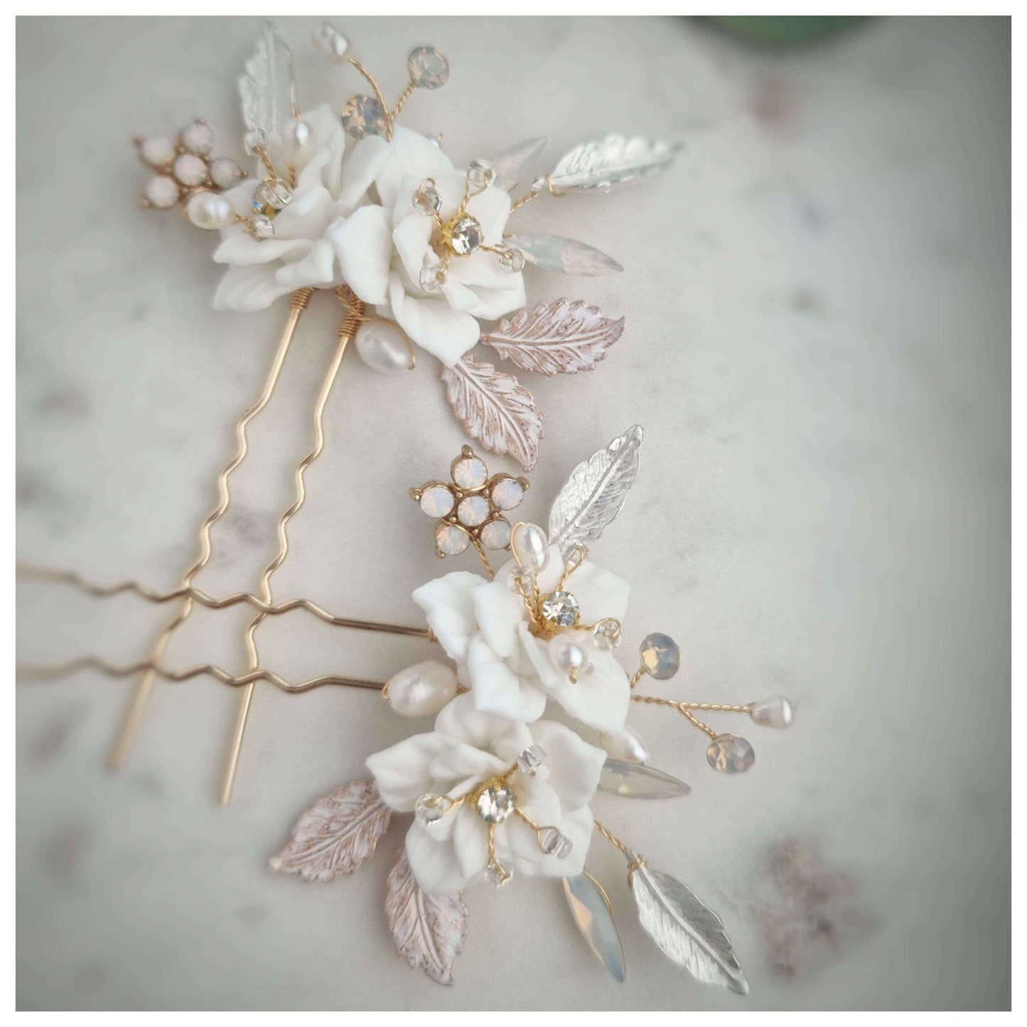 Val Bridal hair pins- gold Smooches Bridal