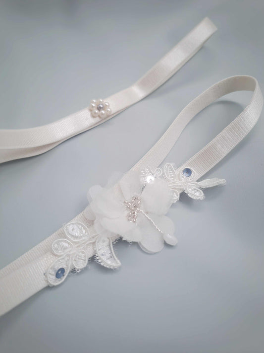 Ivory lace garter with blue accents