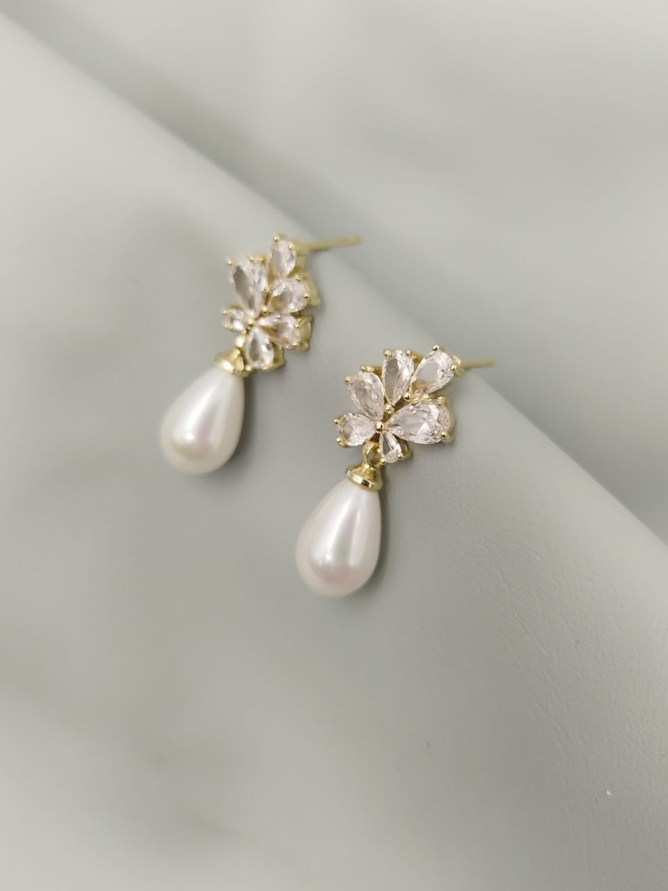 Maxine Bridal earrings