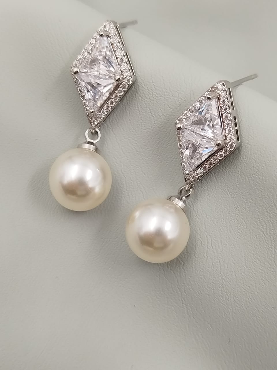 Geraldine bridal earrings