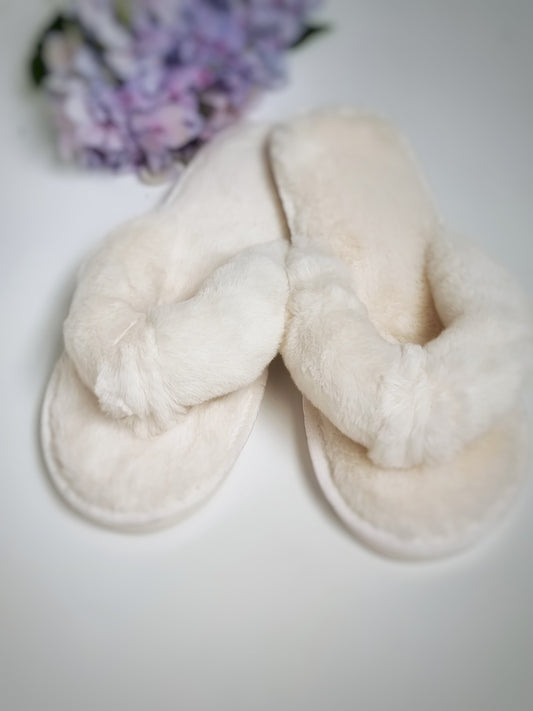 Fluffy thong slippers- Ivory/White - Smooches Bridal