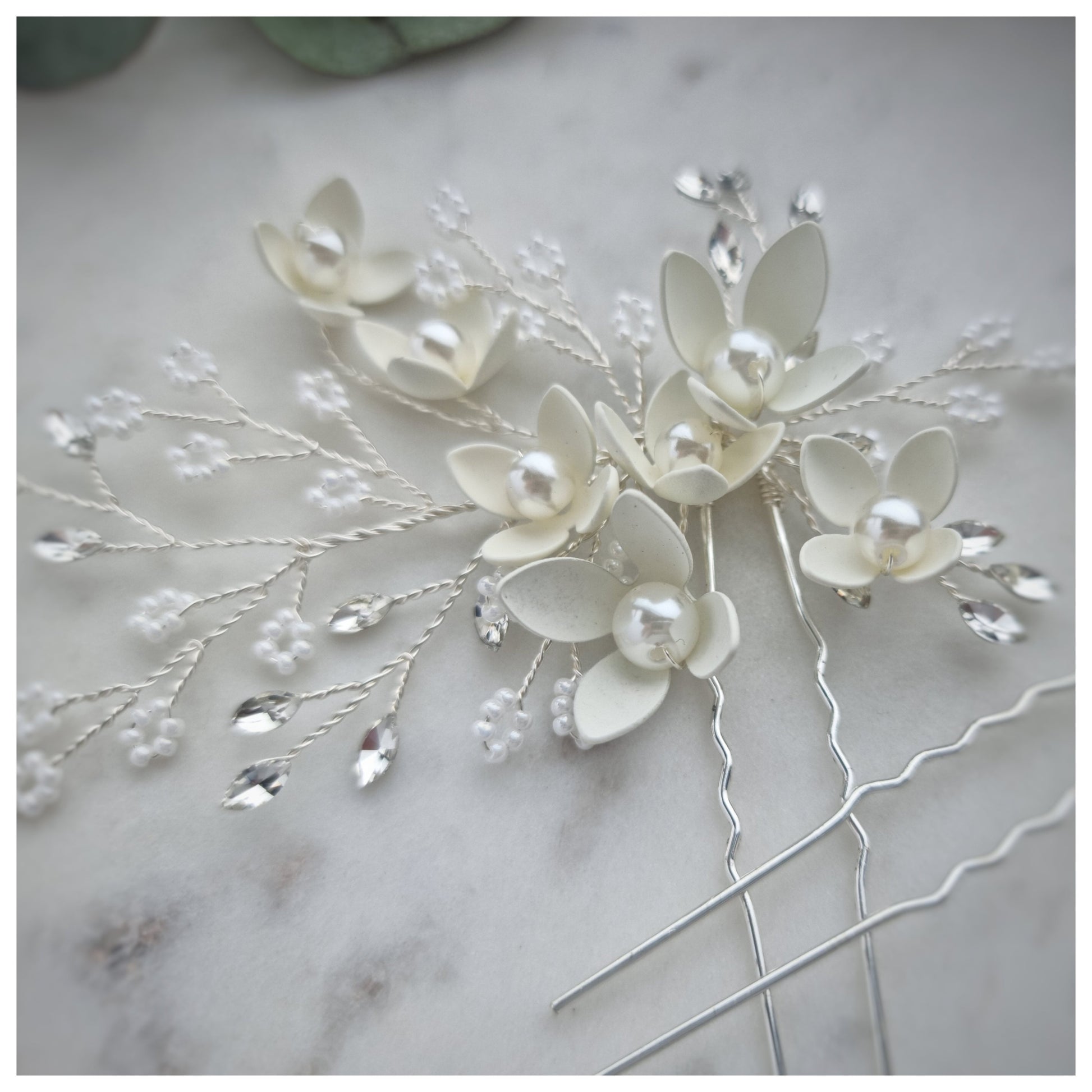 Pearl flower hair pins - Smooches Bridal