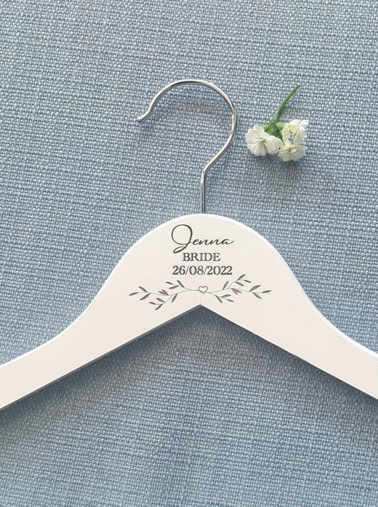 Personalised hanger- white - Smooches Bridal